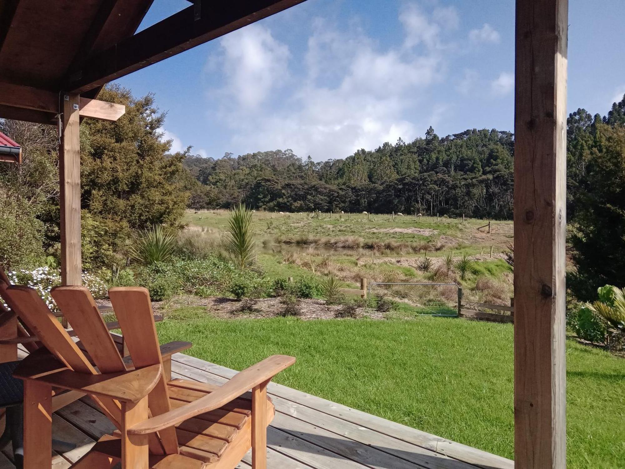The Hideout Guest House Mangawhai Exterior photo