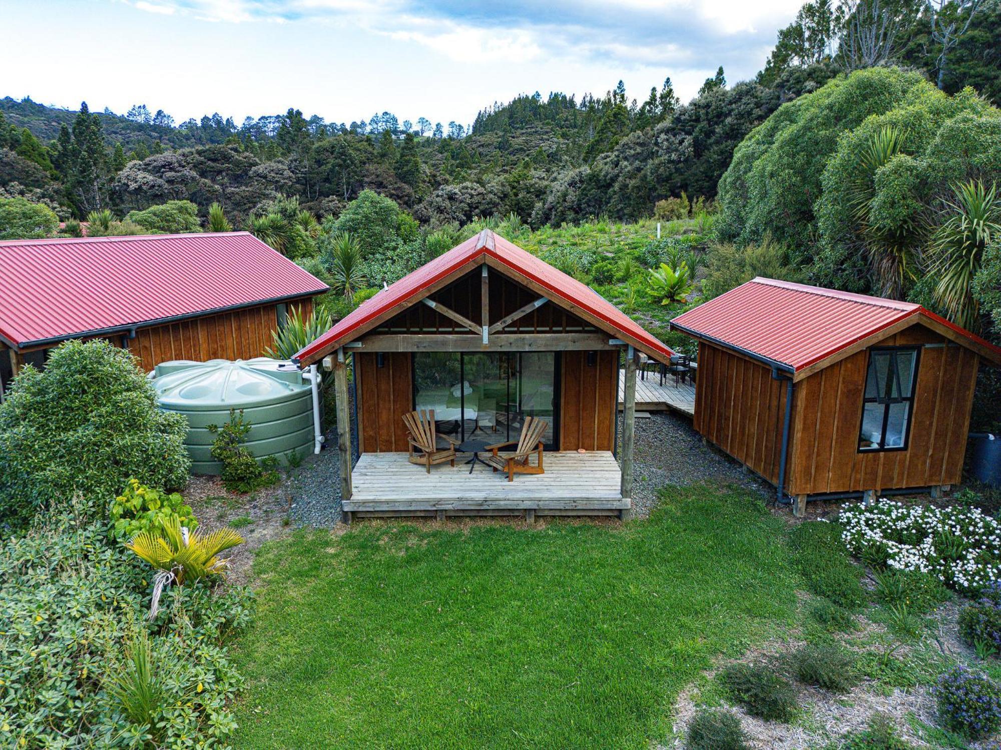 The Hideout Guest House Mangawhai Exterior photo